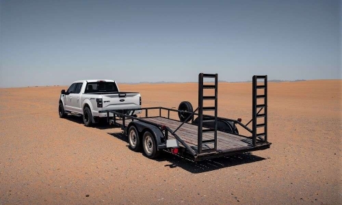 Safe Towing: Essential Tips for Driving with a Trailer