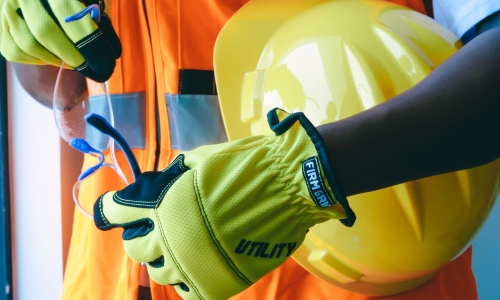 How Does PPE Fit Testing Help Workers in Syracuse NY?